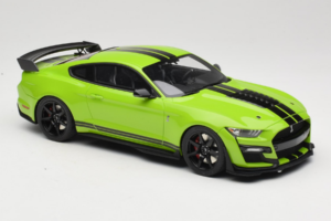 Ford Mustang Shelby GT500 S550 Verde GT Spirit 1:18 GT803 Resina - imagem 4 de 6