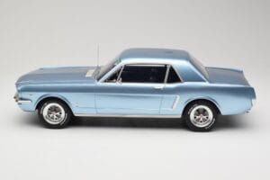 Ford Mustang V8 Hardtop Pony GT Silver Blue GT Spirit 1:12 G089 Resina - imagem 3 de 6