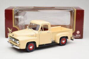 Ford Pickup Colonial Branco Road Legends 1:18 92148 Metal - imagem 8 de 8