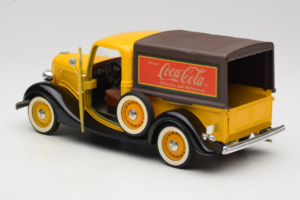 Ford Pick Up Michelin Solido 1:18 8024 Metal - imagem 5 de 8