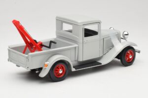 Ford Pick-Up Wrecker Cinzento Road Signature 1:18 92257 Metal - imagem 3 de 8