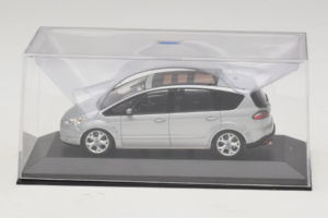 Ford S-Max Prata Minichamps 1:43 SMAX001 Metal - imagem 4 de 5