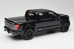 Ford Shelby F-150 Centennial Shadow Black GT Spirit 1:18 GT919 Resina - imagem 2 de 6