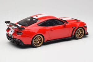 Ford Shelby Mustang Super Snake Vermelho GT Spirit 1:18 GT531 Resina - imagem 2 de 6