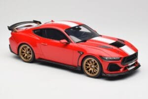 Ford Shelby Mustang Super Snake Vermelho GT Spirit 1:18 GT531 Resina - imagem 4 de 6