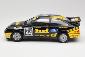 Ford Sierra RS500 #44 J. Wiedler Nurburgring 24 Hours 1989 Solido 1:18 S1806101 Metal - imagem 4 de 8