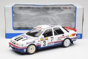 Ford Sierra RS Cosworth 4x4 #3 M. Biasion / T. Siviero Rally Monte Carlo 1992 MCG 1:18 MCG18355R Metal - imagem 6 de 6