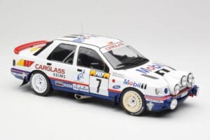 Ford Sierra RS Cosworth 4x4 #7 F. Delecour / D. Grataloup Rally Monte Carlo 1992 MCG 1:18 MCG18356R Metal - imagem 4 de 6