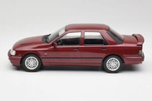 Ford Sierra RS Cosworth 4x4 Vermelho MCG 1:18 MCG18354 Metal - imagem 3 de 6