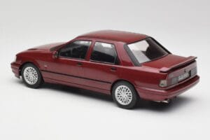 Ford Sierra RS Cosworth 4x4 Vermelho MCG 1:18 MCG18354 Metal - imagem 5 de 6