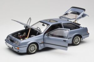 Ford Sierra RS Cosworth Moonstone Azul AUTOart 1:18 72863 Metal - imagem 2 de 8