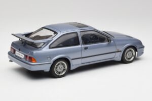 Ford Sierra RS Cosworth Moonstone Azul AUTOart 1:18 72863 Metal - imagem 3 de 8