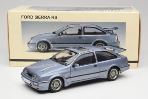 Ford Sierra RS Cosworth Moonstone Azul AUTOart 1:18 72863 Metal - imagem 8 de 8