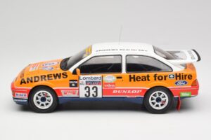 Ford Sierra RS Cosworth #33 R. Brookes RAC Rally 1989 IXO 1:18 18RMC115 Metal - imagem 3 de 6