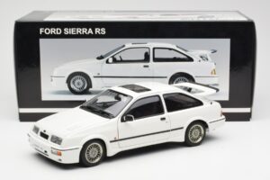 Ford Sierra RS Cosworth Branco AUTOart 1:18 72862 Metal - imagem 8 de 8