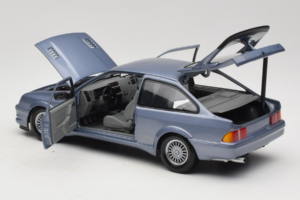 Ford Sierra RS Cosworth Azul Minichamps 1:18 150084002 Metal - imagem 5 de 8