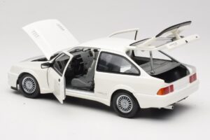 Ford Sierra RS Cosworth Branco Minichamps 1:18 150084000 Metal - imagem 5 de 8