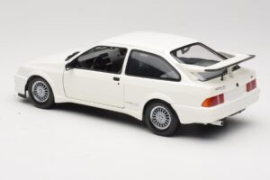 Ford Sierra RS Cosworth Branco Minichamps 1:18 150084000 Metal - imagem 7 de 8