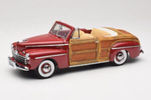 Ford Sportsman Vermelho Road Signature 1:18 20048 Metal