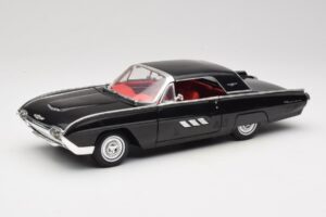 Ford Thunderbird Preto Anson 1:18 30344 Metal