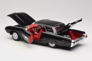 Ford Thunderbird Preto Anson 1:18 30344 Metal - imagem 5 de 8