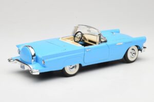 Ford Thunderbird Cabriolet Azul Road Signature 1:18 92358 Metal - imagem 3 de 8