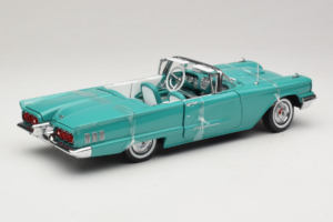 Ford Thunderbird Cabriolet Verde Sun Star 1:18 4315-P1 Metal - imagem 2 de 6