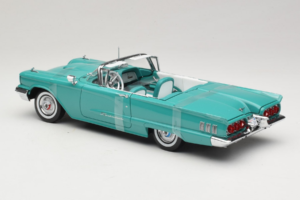 Ford Thunderbird Cabriolet Verde Sun Star 1:18 4315-P1 Metal - imagem 5 de 6