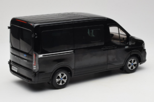 Ford Transit Preto JMC 1:18 SHRV363CM02JP Metal - imagem 3 de 8