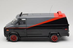 GMC Vandura A-Team Van Hot Wheels 1:18 V7439 Metal - imagem 4 de 8