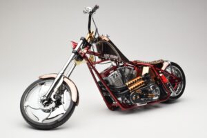 Harley-Davidson West Coast Choppers Diablo Soft Tail Ouro Vermelho Minichamps 1:5 JJ04-05-03 Metal