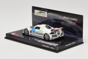 HHF Hybrid Concept Car #11 H-H. Frentzen / Muller / Schwager / Engels 24 Hours Nurburgring 2008 Minichamps 1:43 437080911 Met - imagem 3 de 4