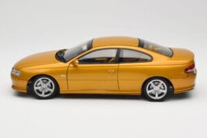 Holden Coupe 60 Concept Metallic Gold AUTOart 1:18 73432 Metal - imagem 4 de 8