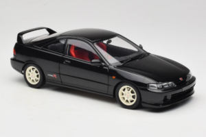 Honda Integra Type R DC2 Pre-Facelift Flamenco Black Pearl MotorHelix 1:18 M85203 Metal - imagem 6 de 8