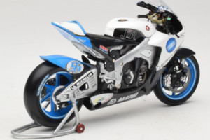 Honda RC212V #56 S. Nakano Konica Minolta Honda MotoGP 2007 Minichamps 1:18 112071056 Metal - imagem 3 de 6