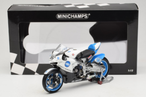 Honda RC212V #56 S. Nakano Konica Minolta Honda MotoGP 2007 Minichamps 1:18 112071056 Metal - imagem 6 de 6