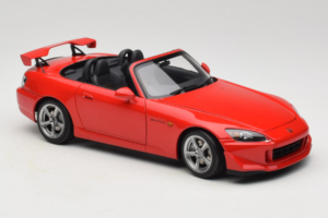 Honda S2000 AP2 Type S New Formula Red MotorHelix 1:18 M85112 Metal - imagem 7 de 9