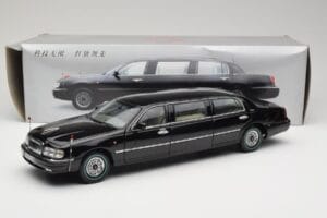 Hongqi Qijian CA7460 FAW 1:18 139940 Metal - imagem 8 de 8
