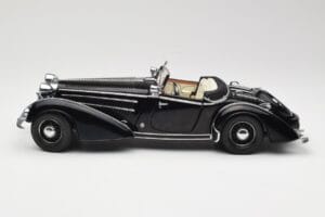 Horch 855 Roadster Preto Sun Star 1:18 2401 Metal - imagem 4 de 8