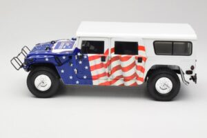 Hummer H1 AM General Gore-Lieberman Humvee America Exoto 1:18 01807 Metal - imagem 4 de 8