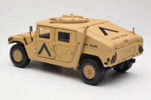 Hummer H1 AM General Military Police Exoto 1:18 01801 Metal - imagem 7 de 8