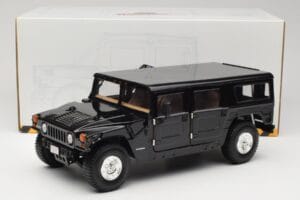 Hummer H1 Hard Top Preto Exoto 1:18 01803 Metal - imagem 8 de 8