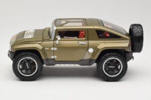 Hummer HX Concept Verde Maisto 1:18 36171 Metal - imagem 4 de 8