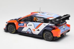 Hyundai i20 N Rally1 #11 T. Neuville / M. Wydaeghe Rally Sweden 2024 IXO 1:18 18RMC201 Metal - imagem 5 de 6