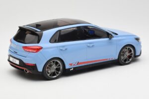 Hyundai i30 N Azul Claro MCG 1:18 MCG18503 Metal - imagem 2 de 6