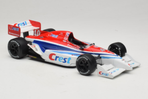 Dallara IndyCar Crest #40 J. Miller 1999 Maisto 1:18 31111 Metal - imagem 4 de 6