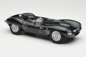 Jaguar D-Type Short Nose Verde AUTOart 1:18 73561 Metal - imagem 4 de 6