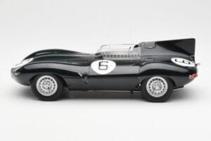 Jaguar D-Type #6 M. Hawthorn / I. Bueb Team Jaguar Cars Ltd 24 Hours of Le Mans 1955 AUTOart 1:18 85586 Metal - imagem 3 de 6