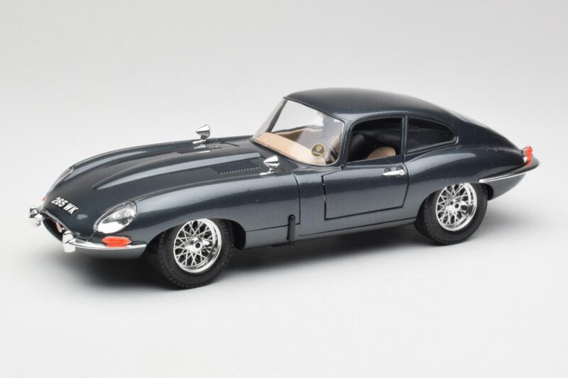 Jaguar E-Type Series 1 Verde Bburago 1:18 3018-M1 Metal