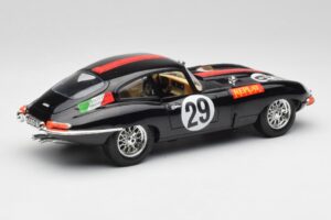 Jaguar E-Type #29 Preto Bburago 1:18 3018-M4 Metal - imagem 3 de 8